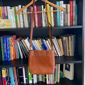 Madewell crossbody bag in tan leather